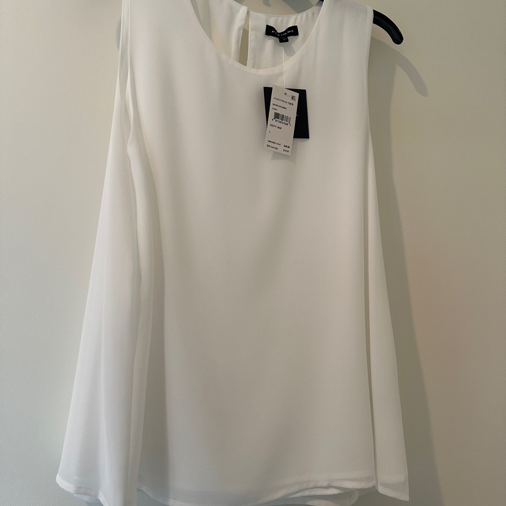 Elegant White Sleeveless Top